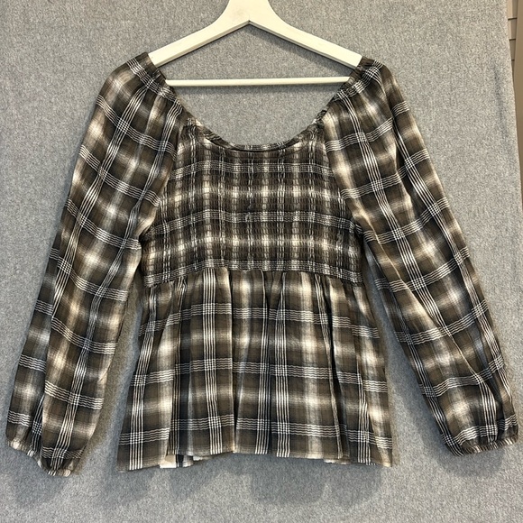 NEW Tommy Jeans | Smocked Peplum Long Sleeve Women Top Med Plaid Olive - Picture 3 of 13